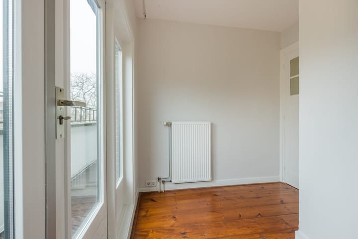 Foto 28 van Breitnerstraat 40-B02