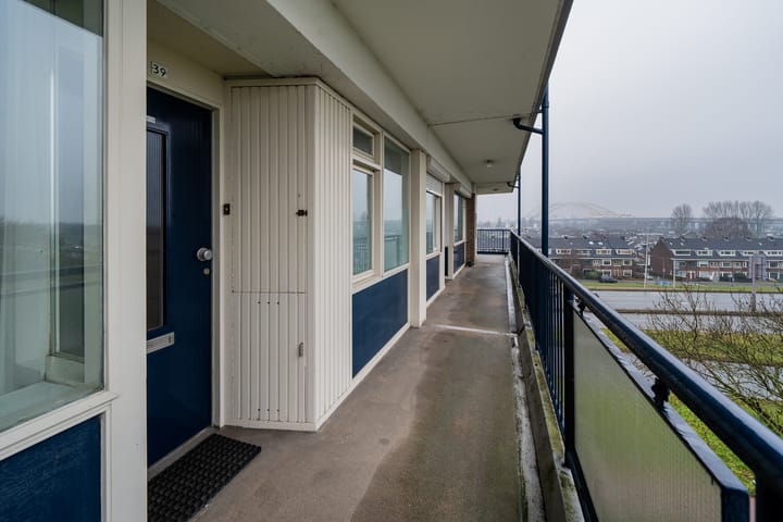 Foto 23 van Jan Dammassestraat 39