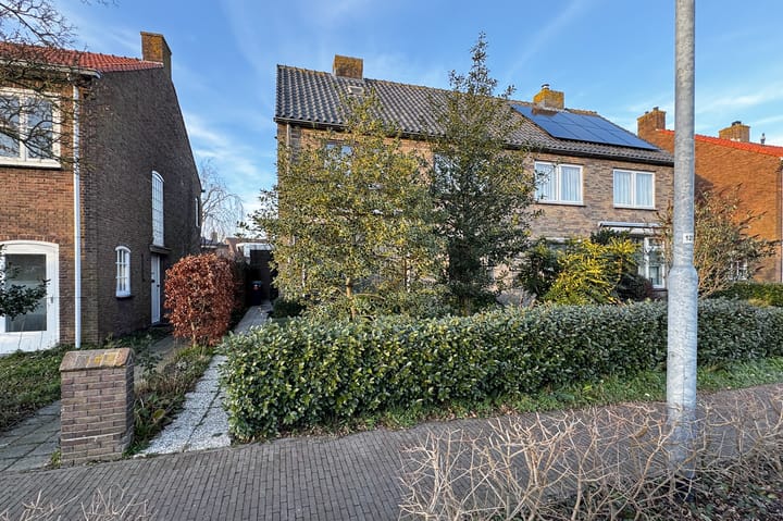 Foto 1 van Poelendaeleweg 14