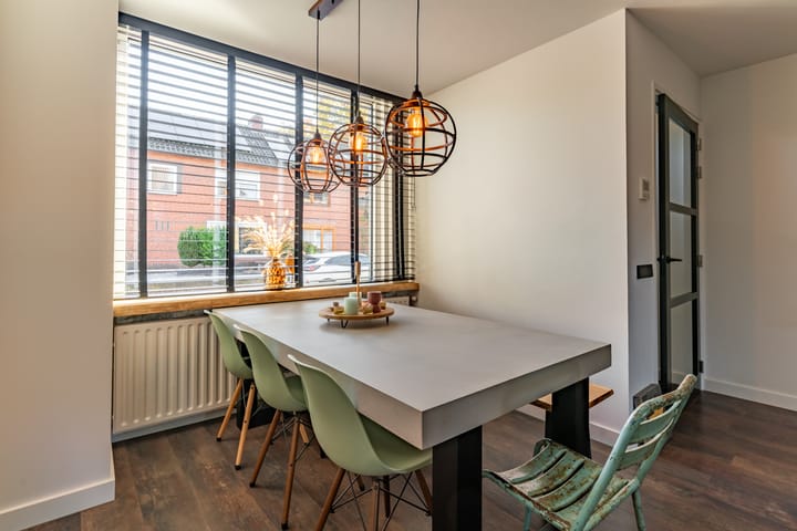 Foto 8 van Overhoven 80