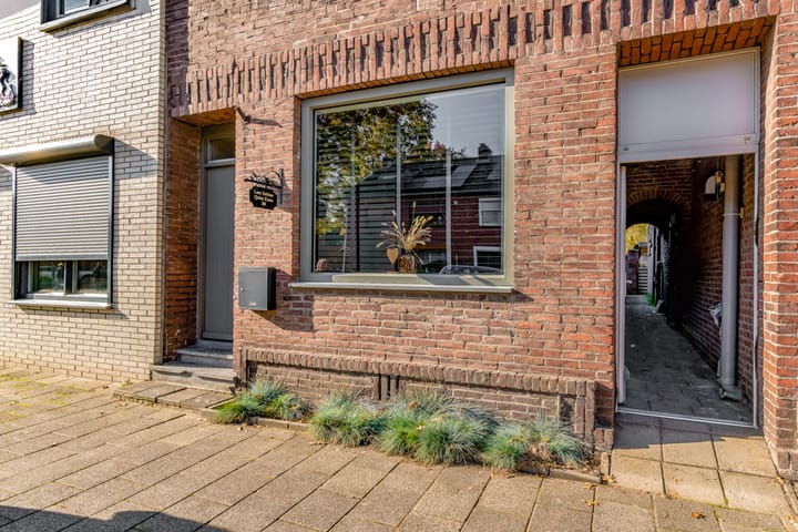 Foto 40 van Overhoven 80