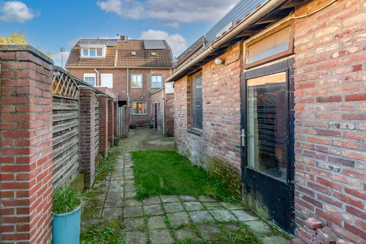 Foto 47 van Overhoven 80