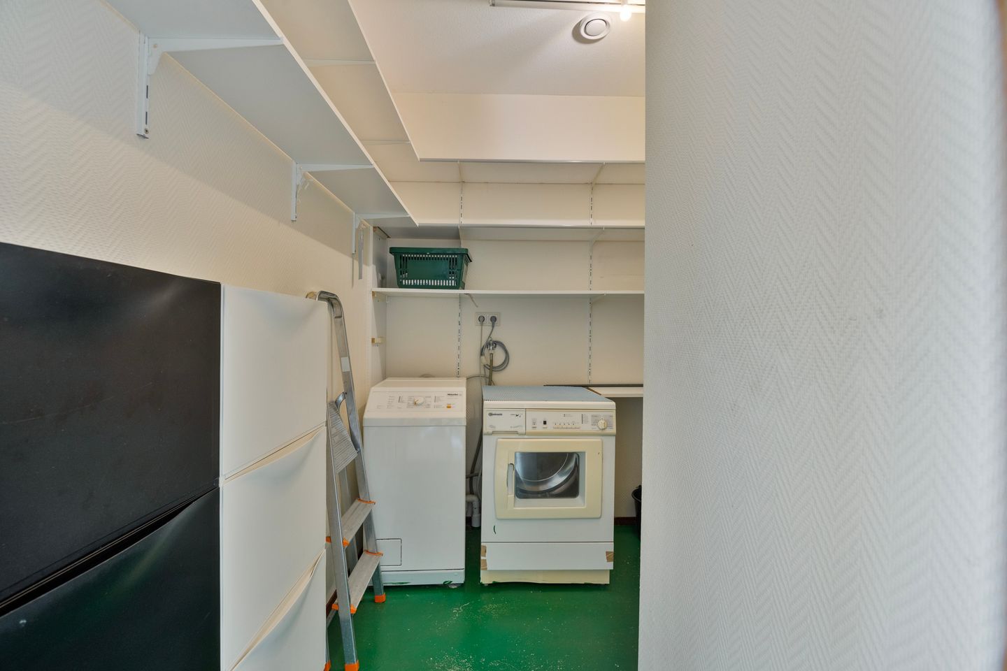 Photo 35 of Hoofdstraat 61-A