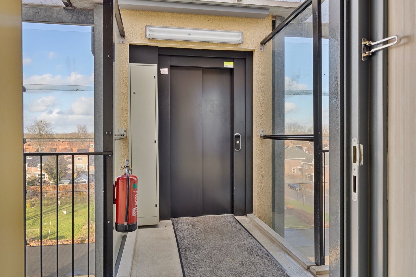 Photo 40 of Hoofdstraat 61-A