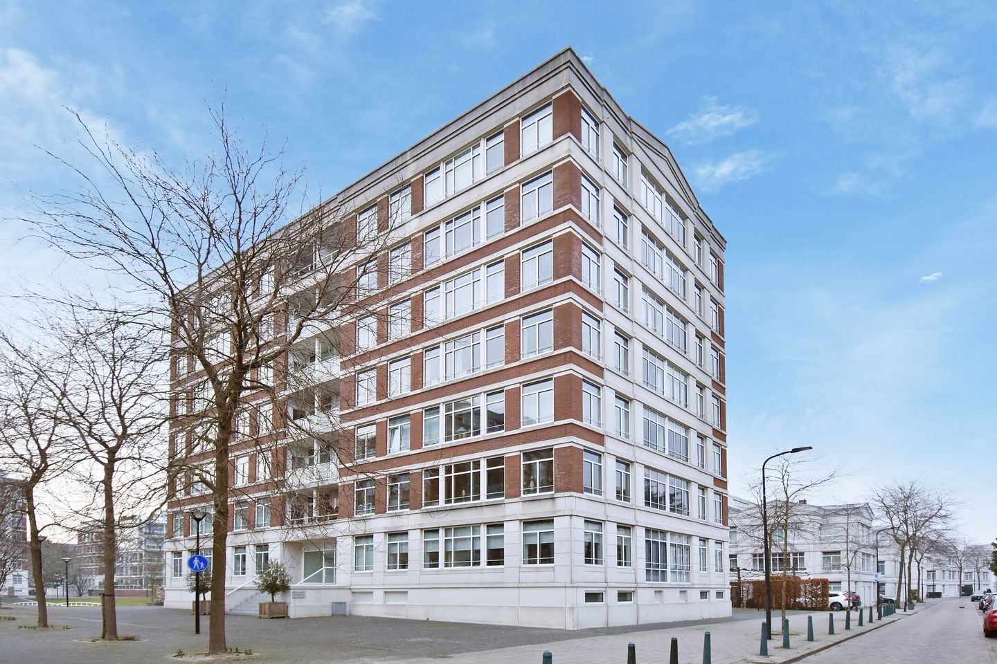 Foto 1 van Burgemeester Marijnenlaan 36