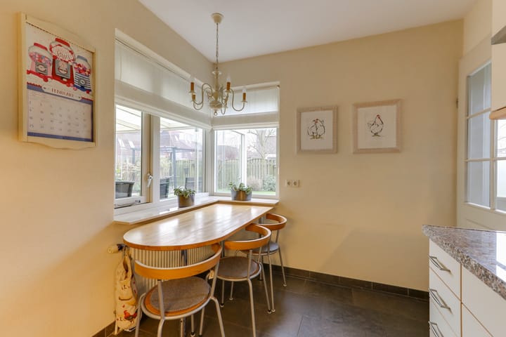 Photo 10 of Kruisbergsestraat 14-E