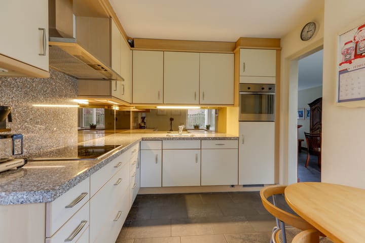 Photo 13 of Kruisbergsestraat 14-E