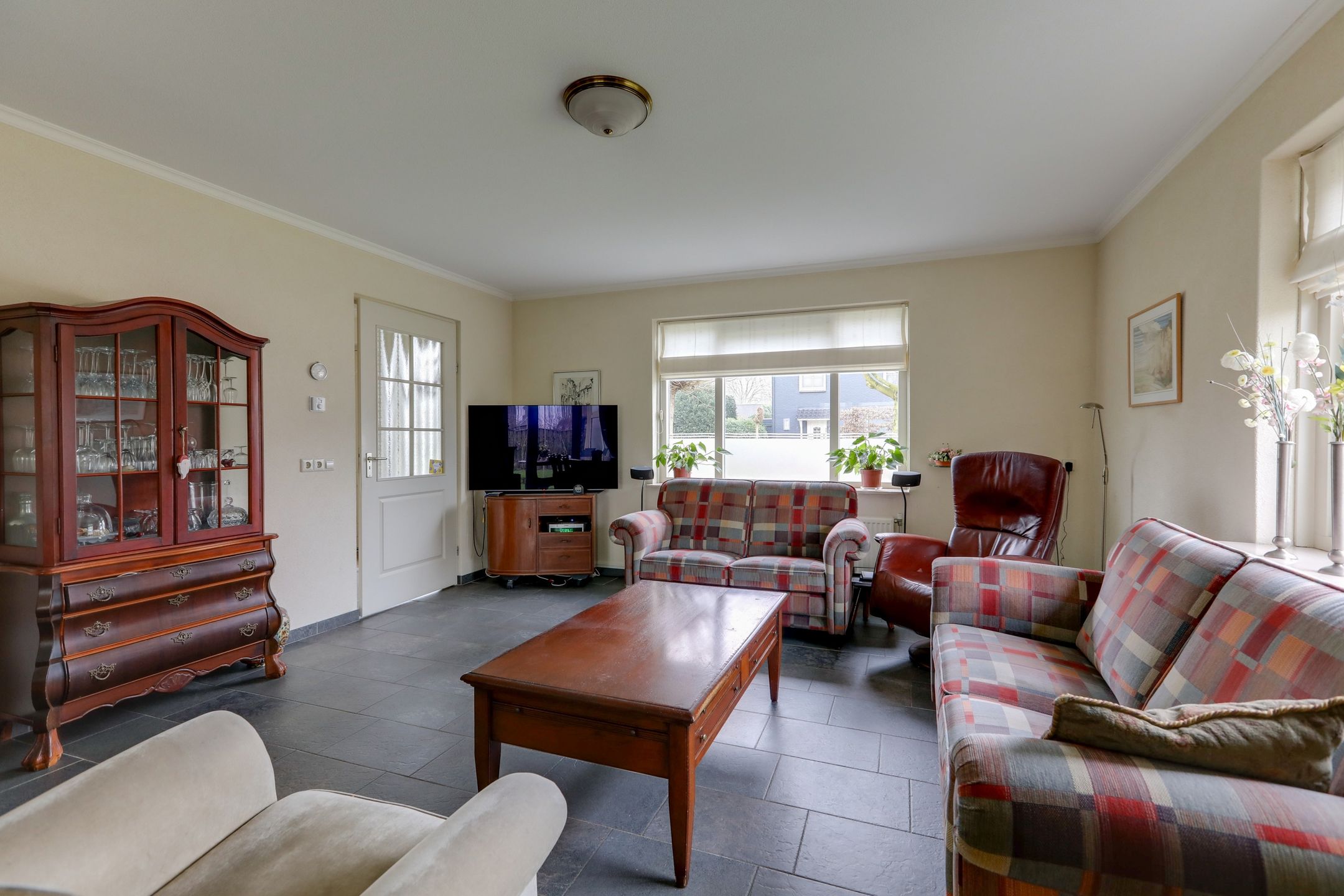 Foto 15 van Kruisbergsestraat 14-E