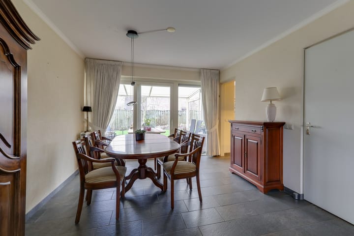 Photo 18 of Kruisbergsestraat 14-E