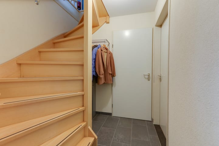 Photo 19 of Kruisbergsestraat 14-E