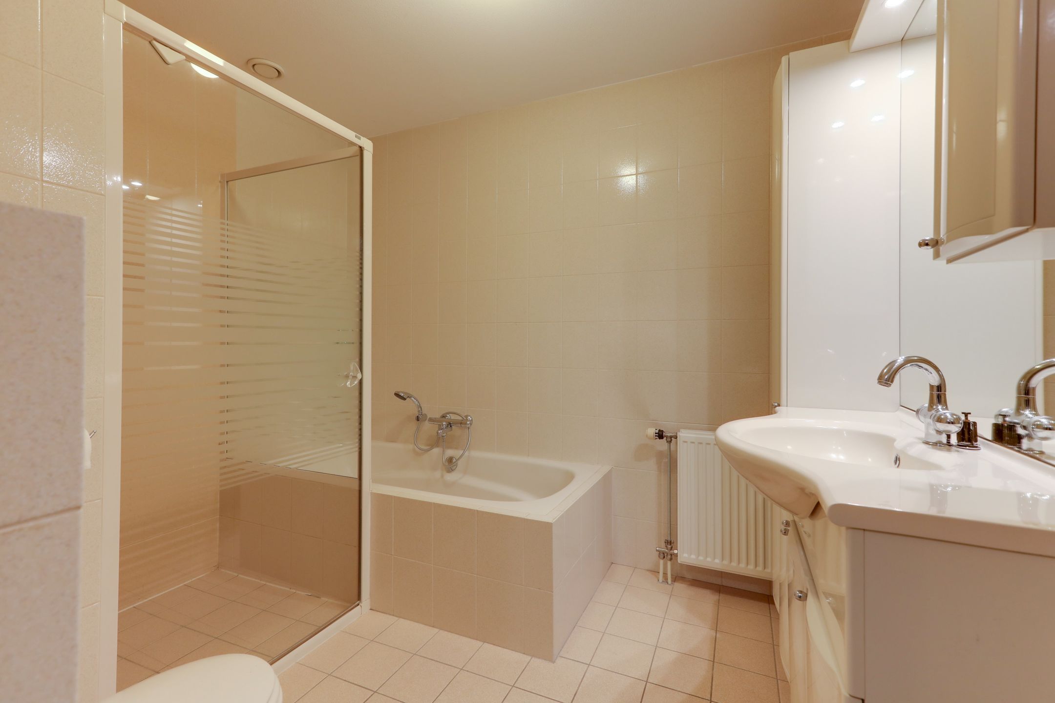 Foto 21 van Kruisbergsestraat 14-E