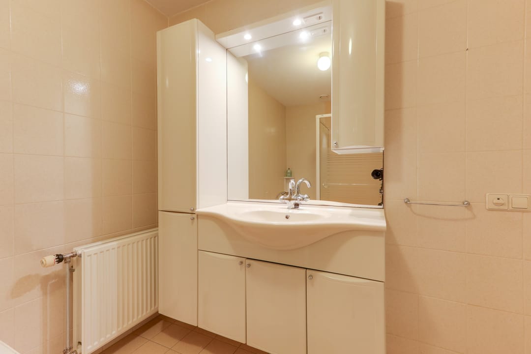 Foto 22 van Kruisbergsestraat 14-E