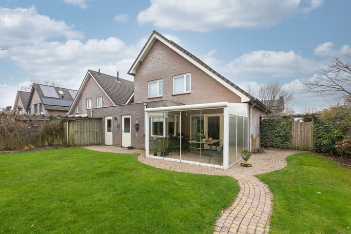 Photo 34 of Kruisbergsestraat 14-E