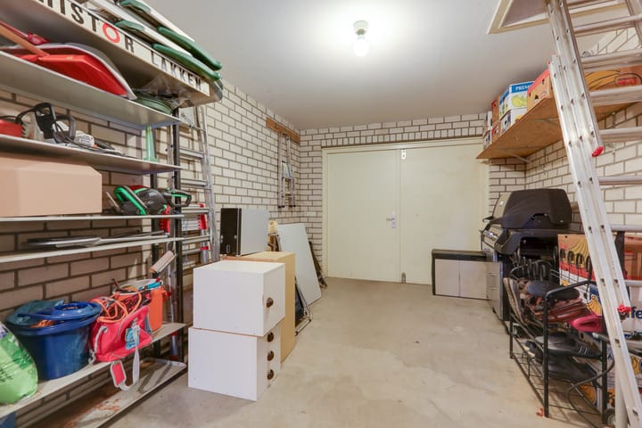 Photo 36 of Kruisbergsestraat 14-E