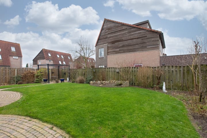 Photo 38 of Kruisbergsestraat 14-E