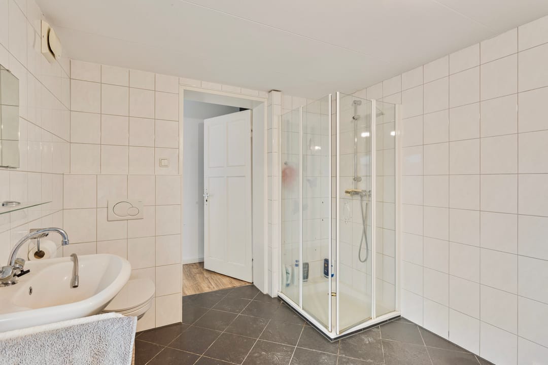 Foto 13 van Begoniastraat 15-A