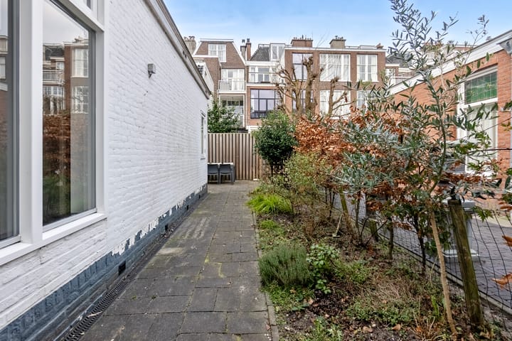 Foto 4 van Van Loostraat 9