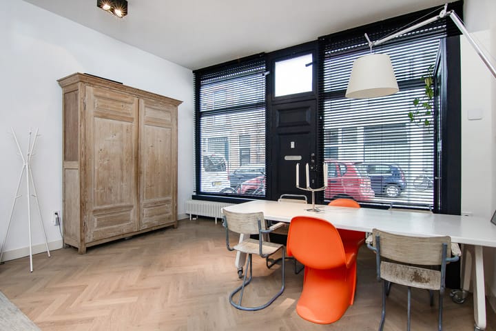 Photo 9 of Pieter Kiesstraat 2-BZW