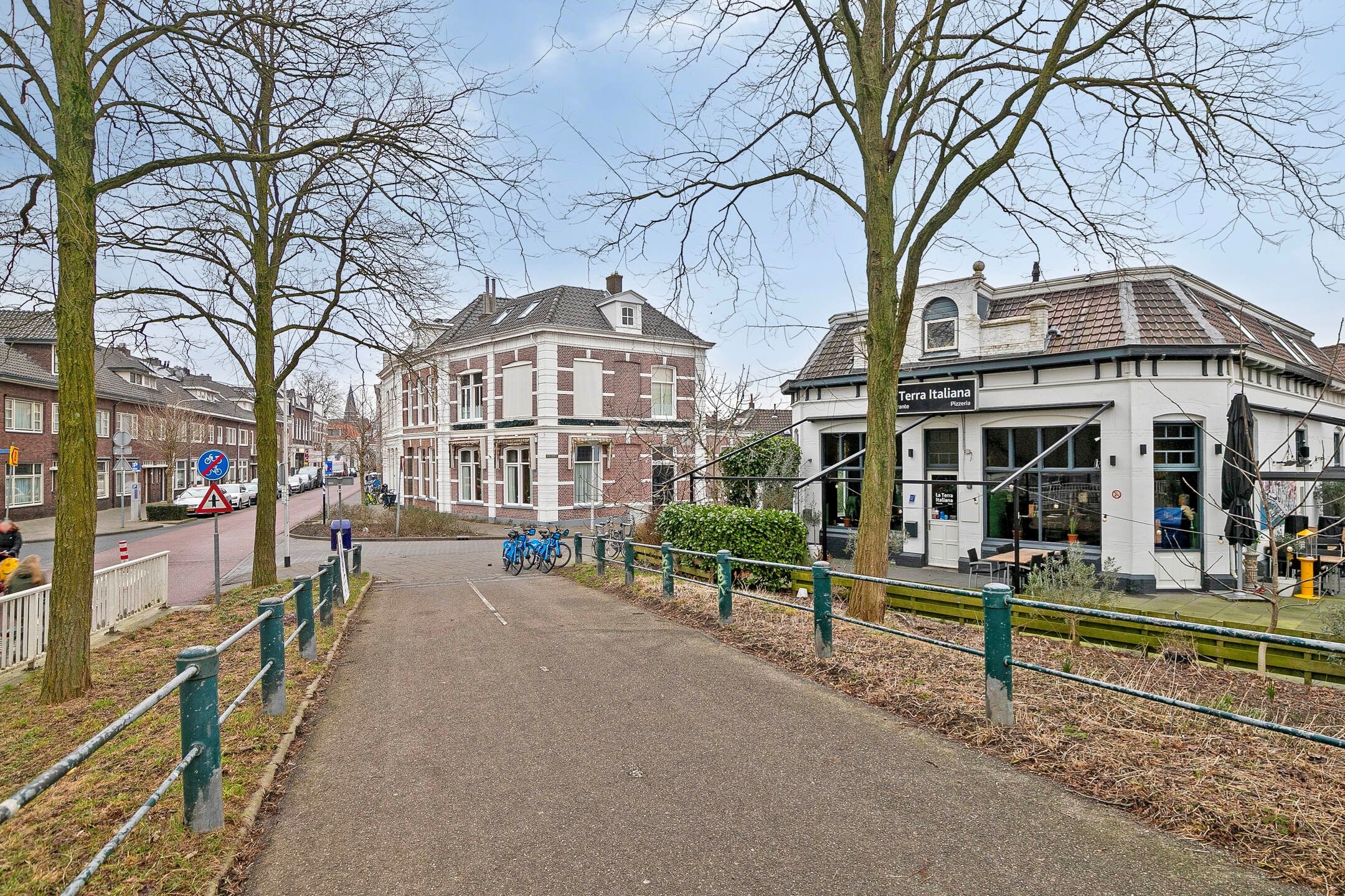 Foto 21 van Van Karnebeekstraat 119-B