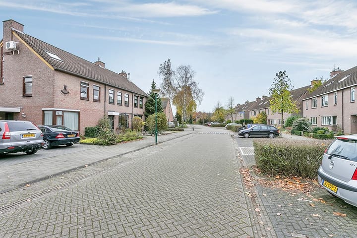 Foto 18 van Jonker Florislaan 9