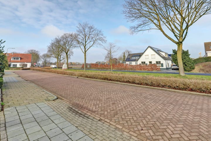 Photo 41 of Langstraat 109