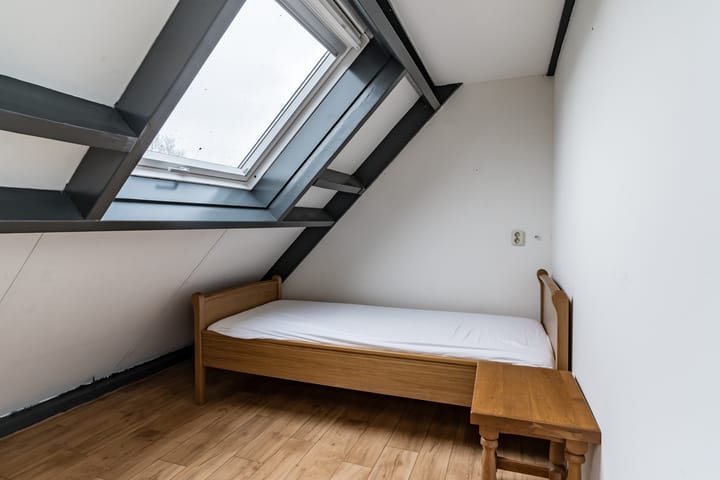 Foto 27 van Wethouder M J van den Hatertstraat 33-A