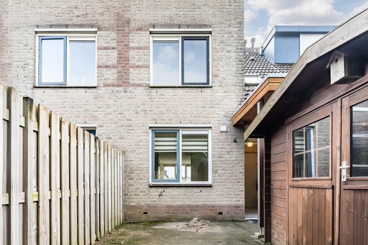 Foto 29 van Wethouder M J van den Hatertstraat 33-A