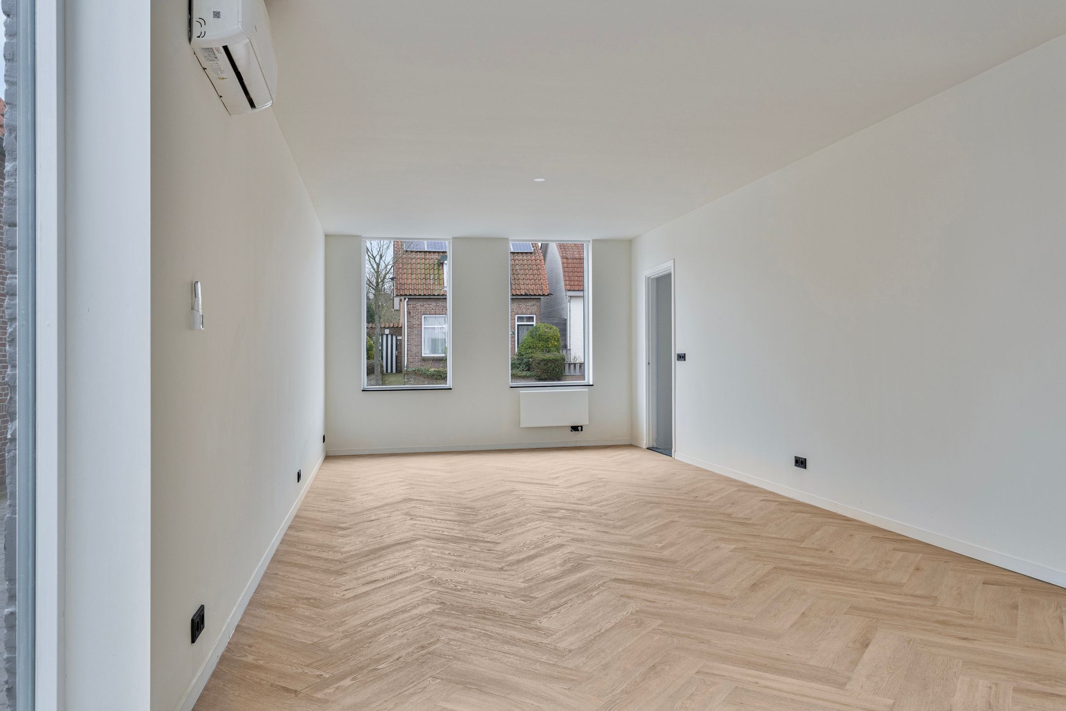 Foto 9 van Antwerpsestraatweg 496