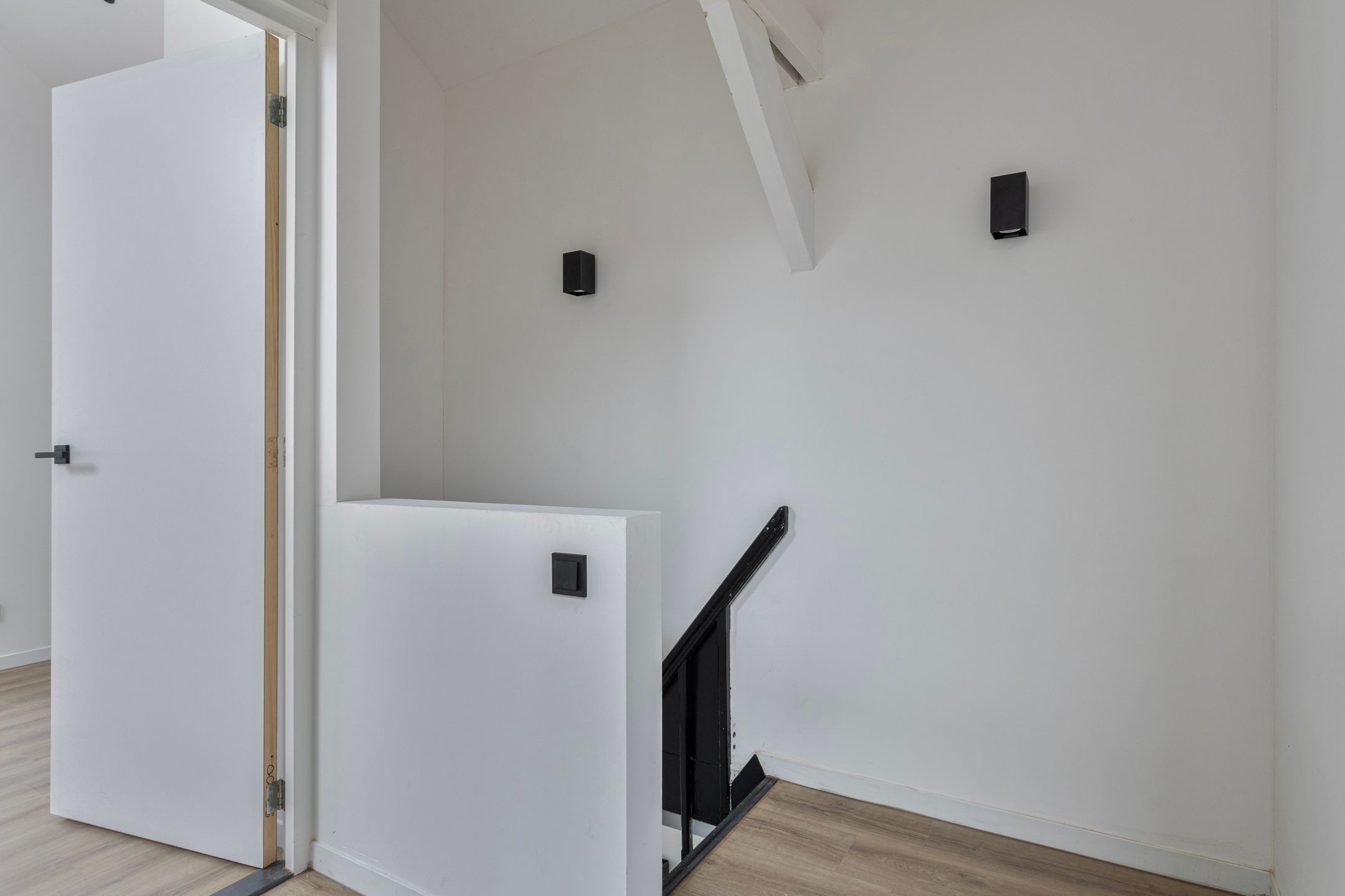 Foto 24 van Antwerpsestraatweg 496