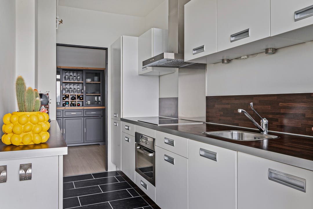 Foto 17 van Lauwerszeeweg 21