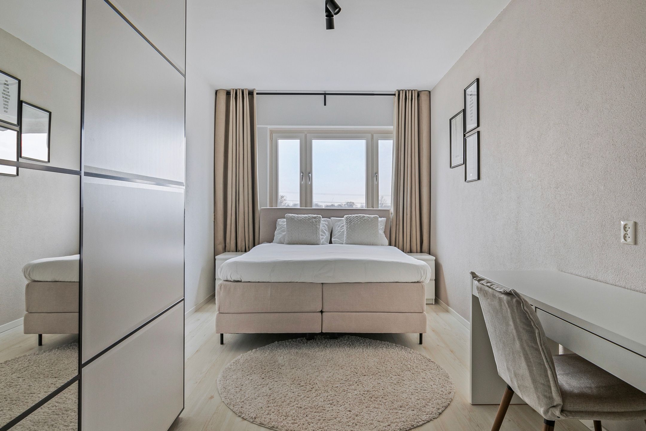 Foto 18 van Lauwerszeeweg 21