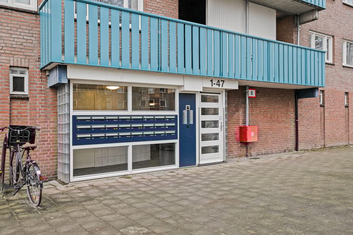 Foto 23 van Lauwerszeeweg 21