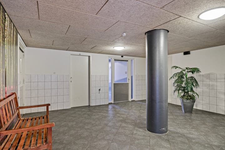 Foto 26 van Lauwerszeeweg 21