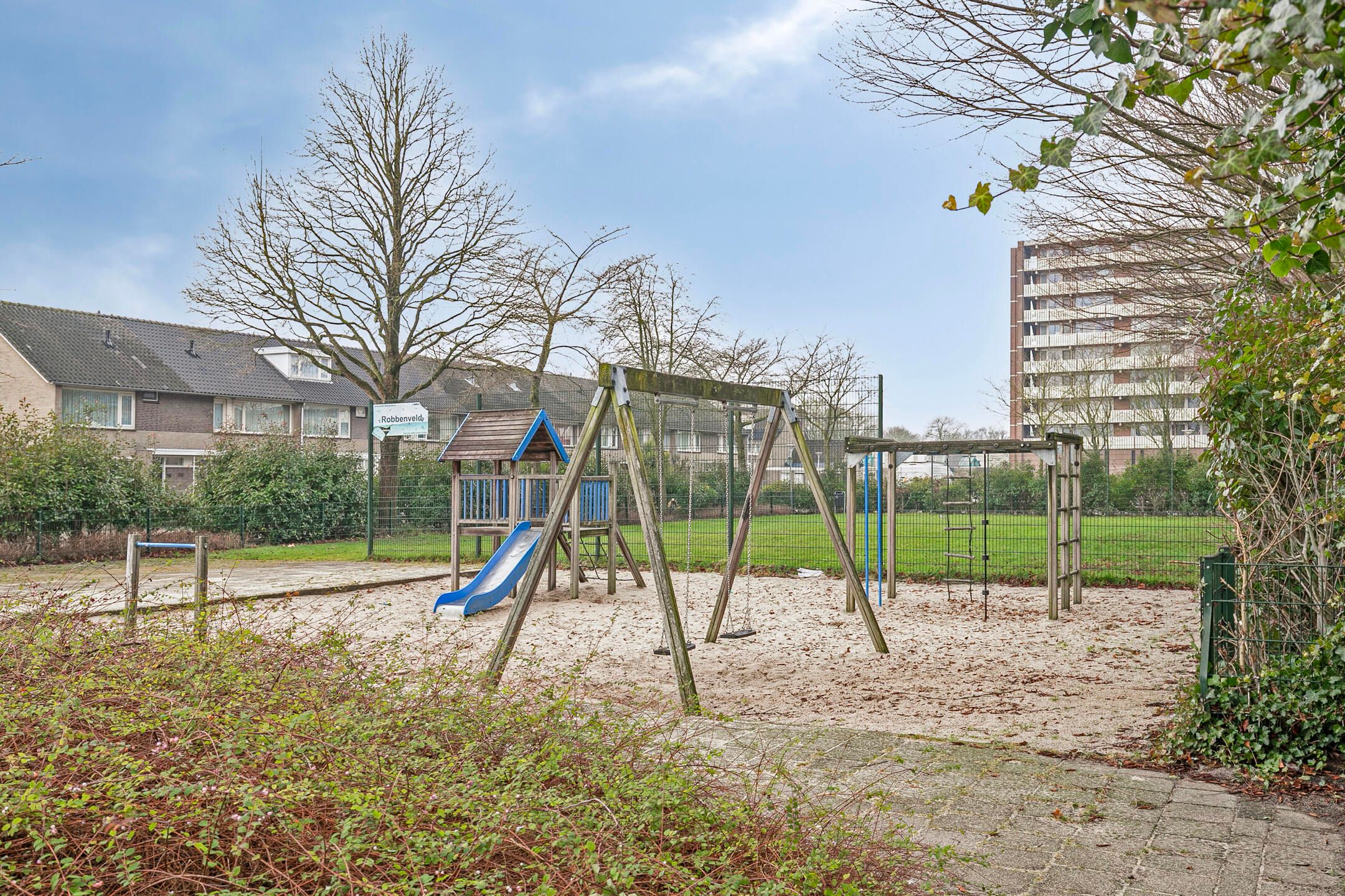 Foto 30 van Lauwerszeeweg 21