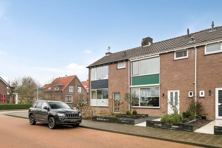 Foto 5 van Warmoesstraat 3