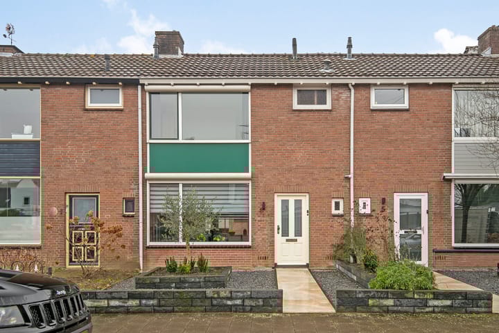 Foto 6 van Warmoesstraat 3