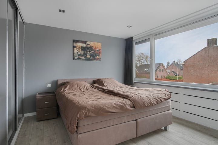 Foto 22 van Warmoesstraat 3