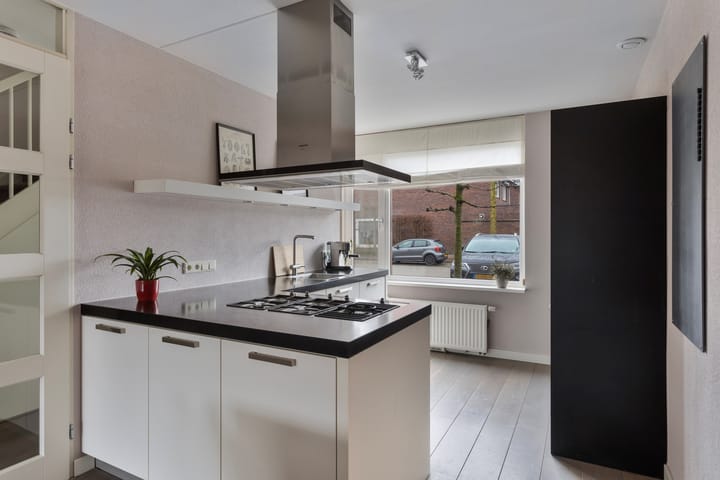 Foto 3 van MacBridestraat 83