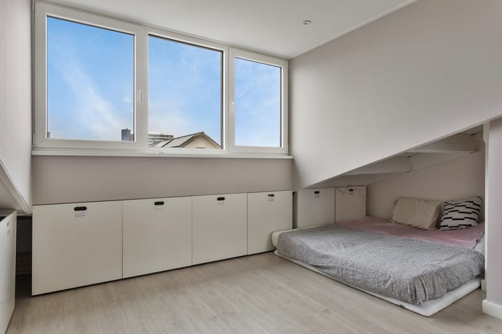 Foto 37 van MacBridestraat 83