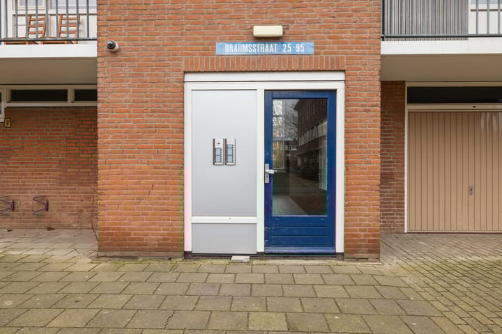 Foto 22 van Brahmsstraat 75