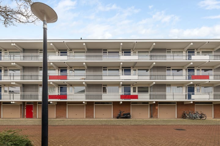 Foto 27 van Brahmsstraat 75