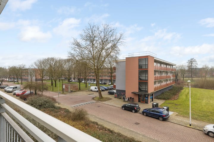 Foto 32 van Brahmsstraat 75