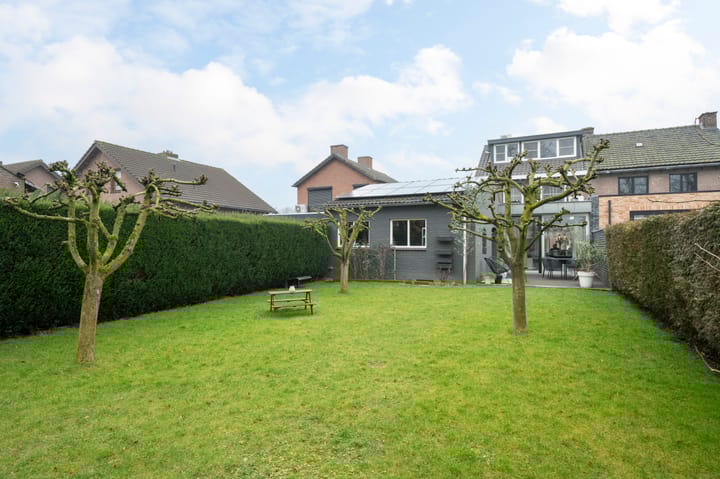 Foto 36 van Heistraat 81