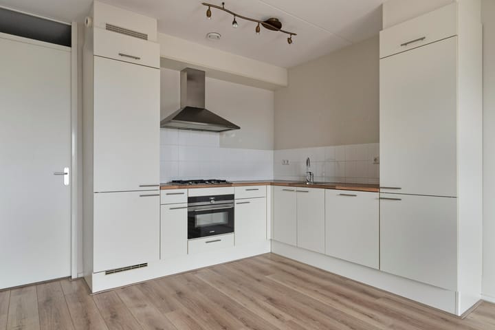 Foto 9 van Wadestein 94