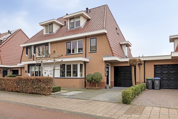 Foto 7 van Riederhof 32