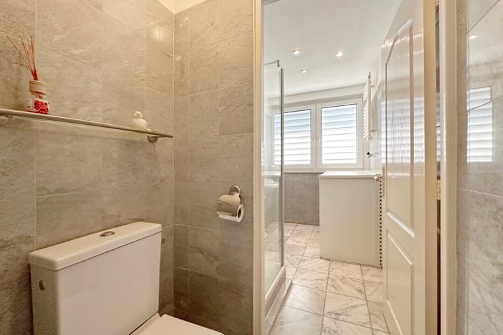 Foto 13 van Maarten Lutherweg 82