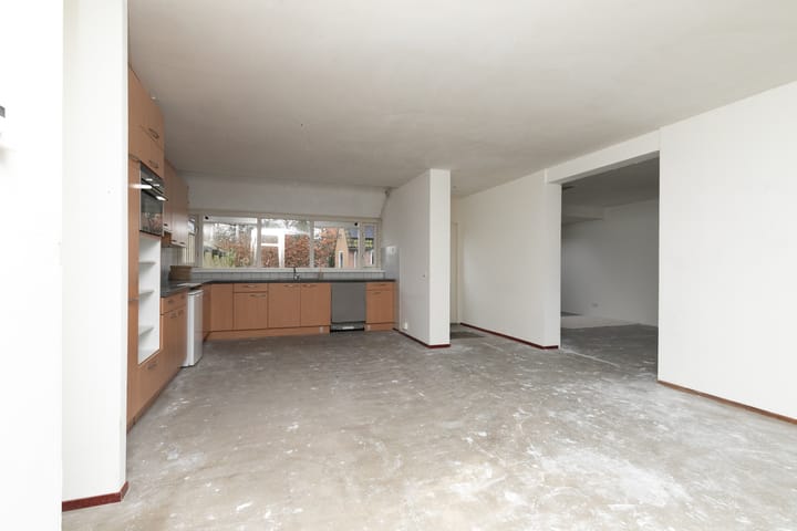 Foto 12 van Goudsbloem 83