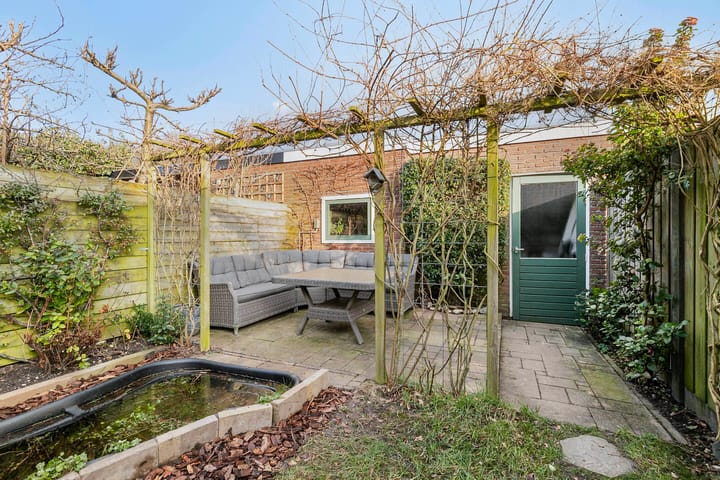 Photo 32 of Piet Heinstraat 35