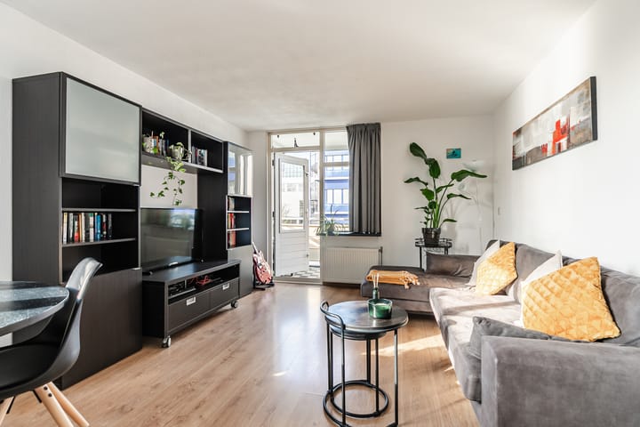 Foto 7 van Narcisplantsoen 31