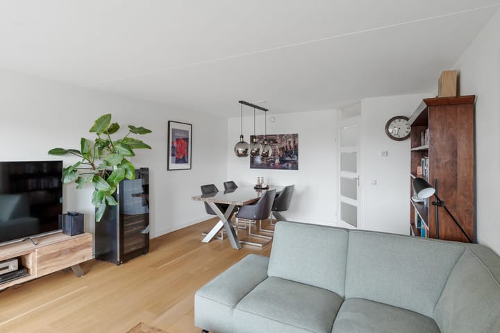 Foto 12 van Albert Schweitzerlaan 6-E